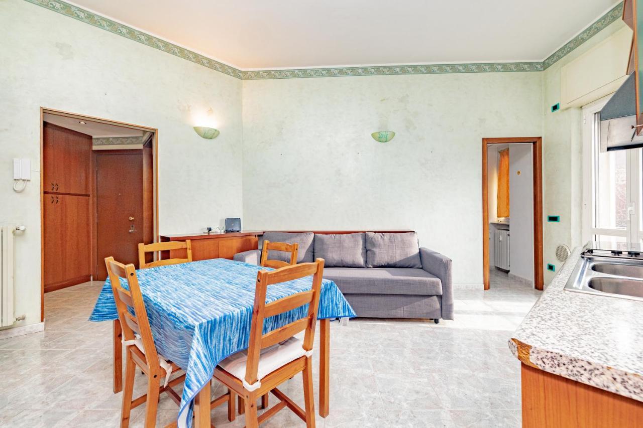 Casa Vicinissima All'Ospedale San Paolo Milan Luaran gambar